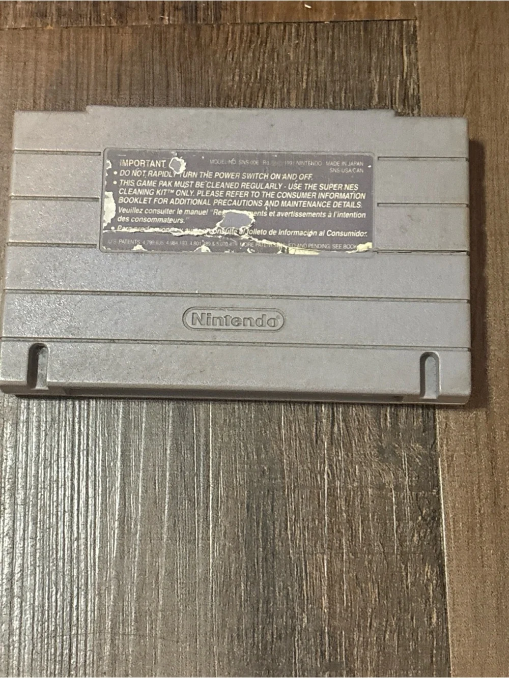 Nintendo Super Mario World SNES Cartridge - Light Gray Shell, Blue Label